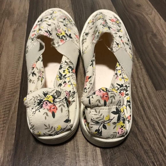 Women’s slip on shoes from Maurice’s size 6 - Picture 2 of 6